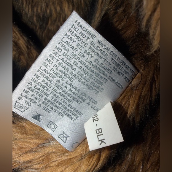 Nine West - Picture 6 of 6